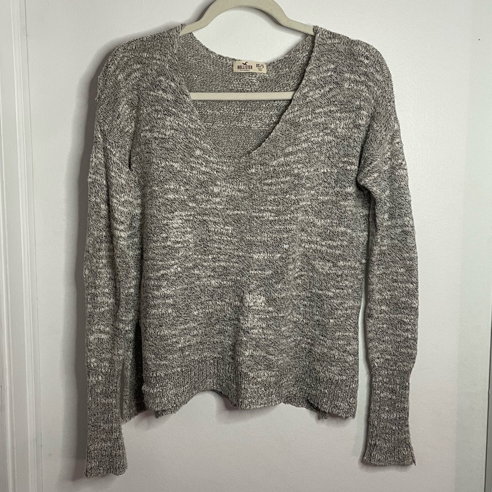Hollister sweater